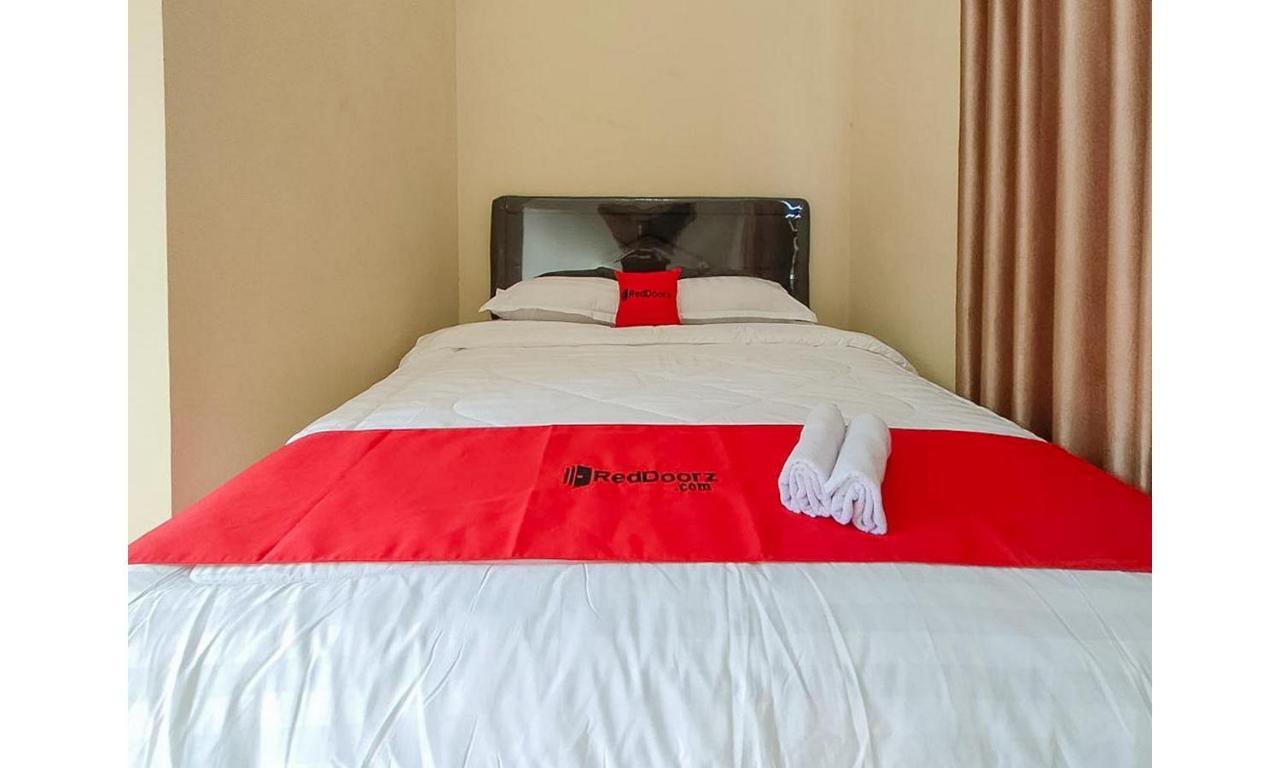 RedDoorz near BNS Batu Hotel Tlekung Exterior foto